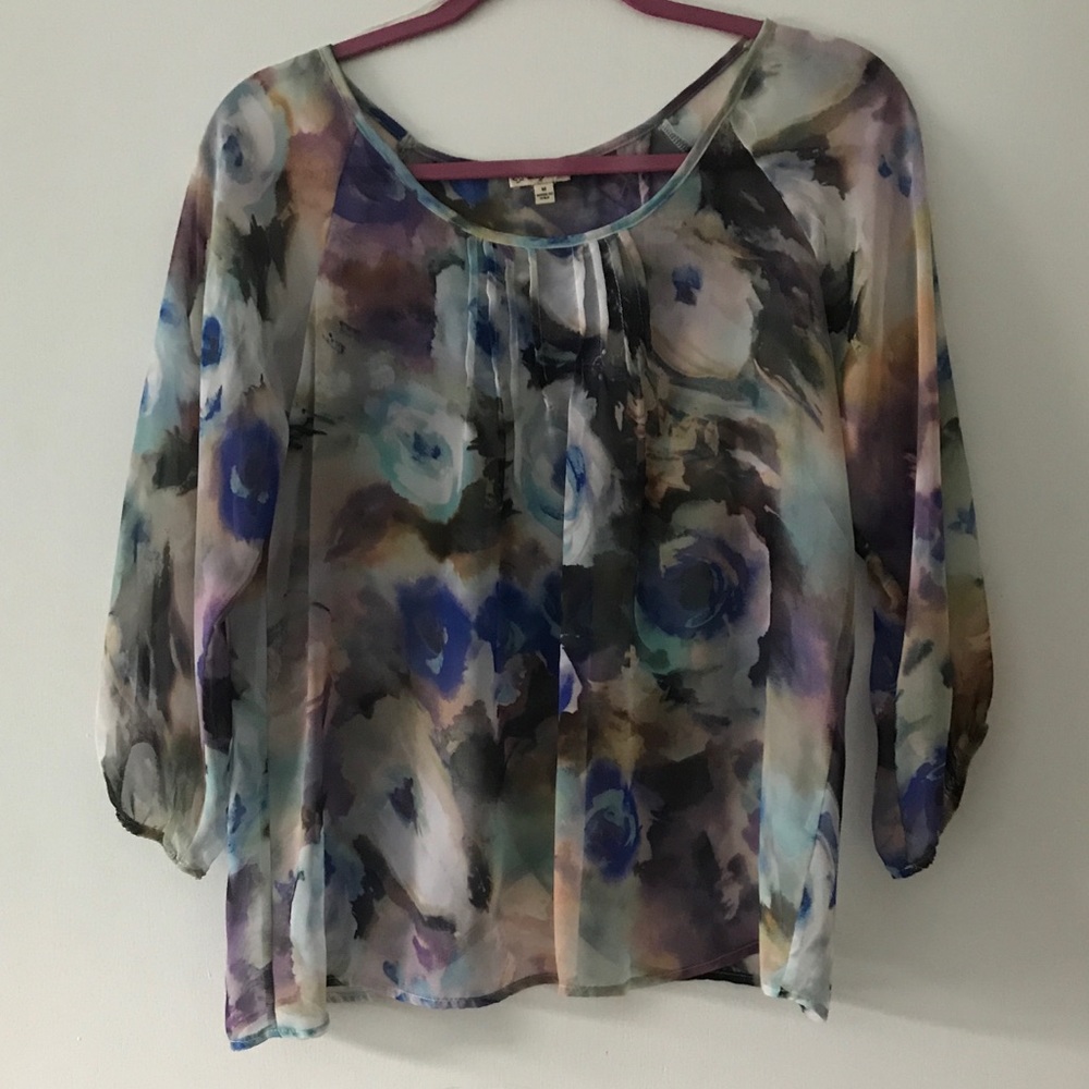 Lily White 3/4 Sleeve Floral Top Size M